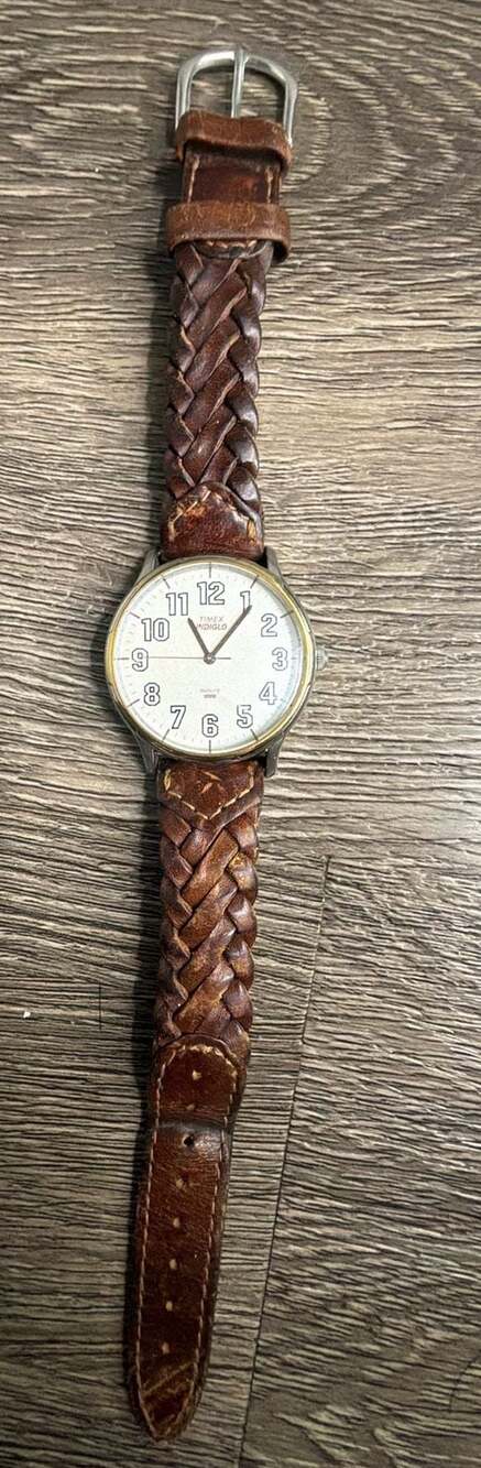 Vintage 90s Timex Indiglo Men’s Watch Large Outlined Numerals Leather Working
